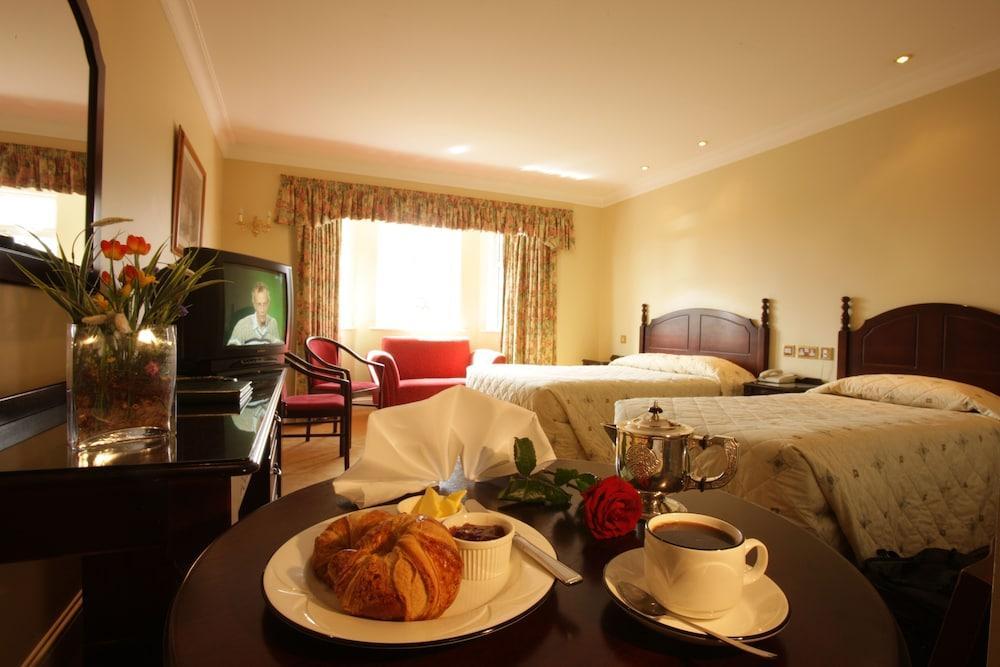 Twin Trees Hotel & Leisure Club Ballina  Kültér fotó
