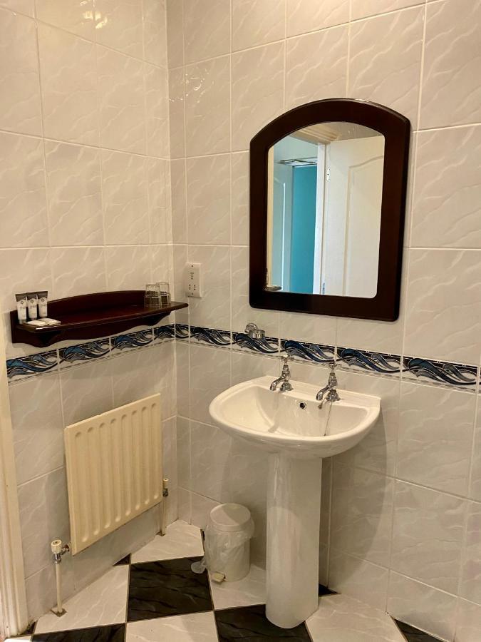 Twin Trees Hotel & Leisure Club Ballina  Kültér fotó
