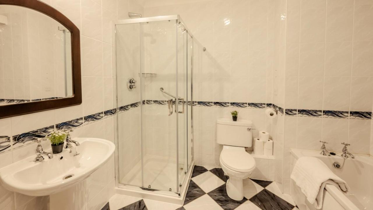 Twin Trees Hotel & Leisure Club Ballina  Kültér fotó