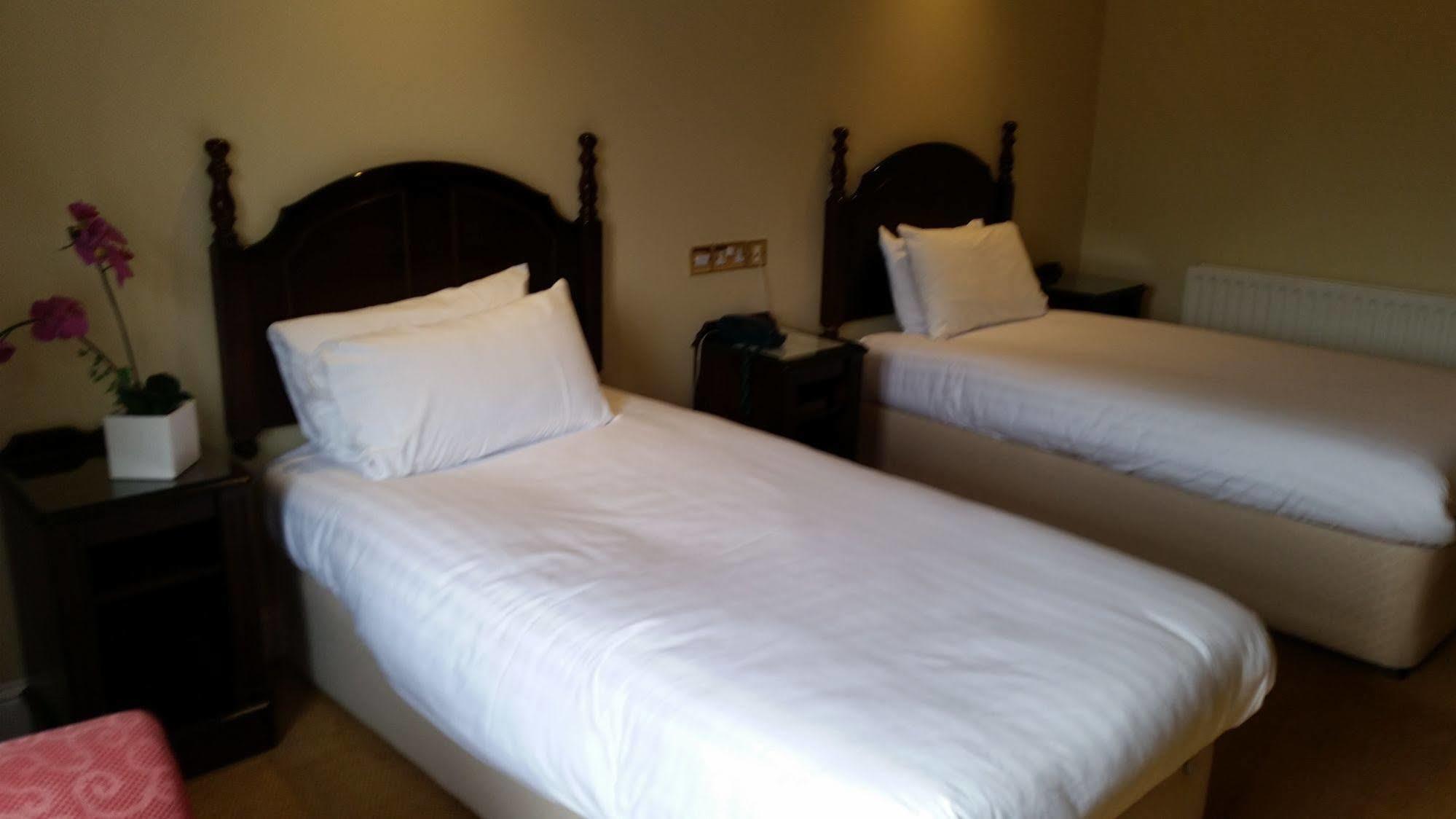 Twin Trees Hotel & Leisure Club Ballina  Kültér fotó